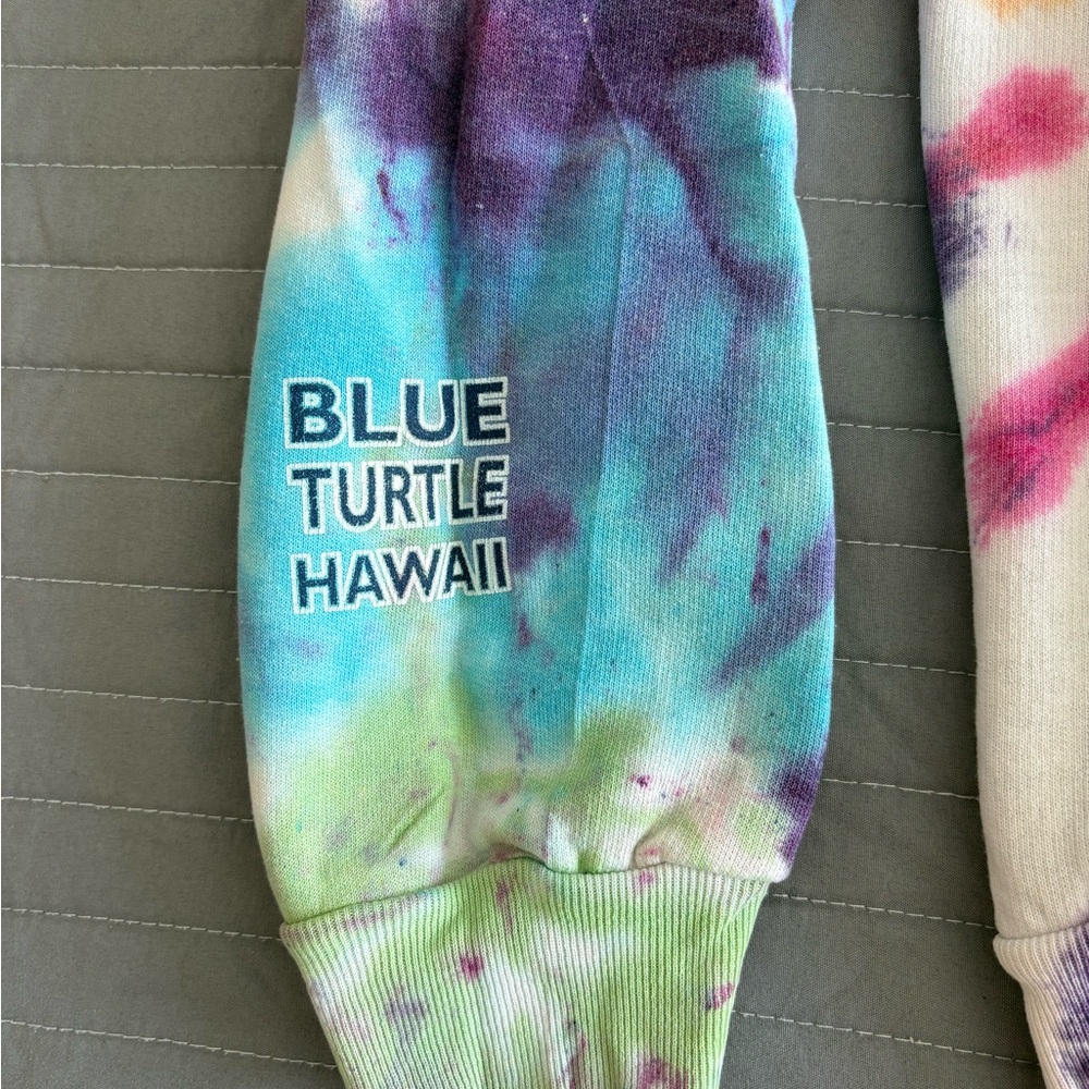 Maui Hawaii Tie-Dye Maui Hoodie - Picture 4 of 7